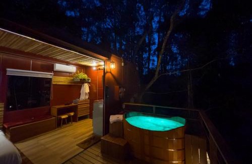 Nova Nazare Cabin | Beija-flor - Deck Tiny House