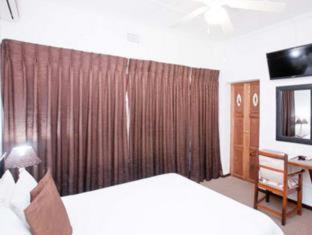 Oudtshoorn House | Beit Shalom before known as Best Little Guesthouse