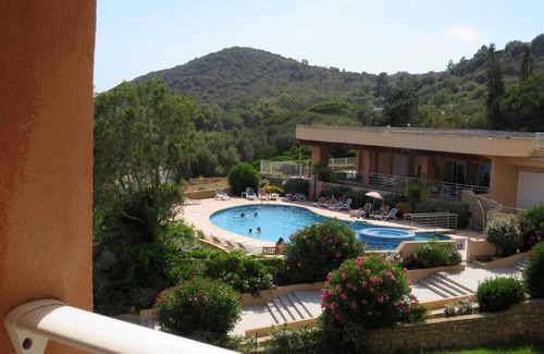 Ajaccio Apartment | Bel app T2 en bord de Mer vue Sanquinaires piscine