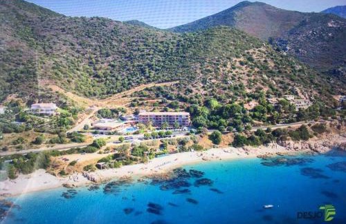 Ajaccio Apartment | Bel app T2 en bord de Mer vue Sanquinaires piscine