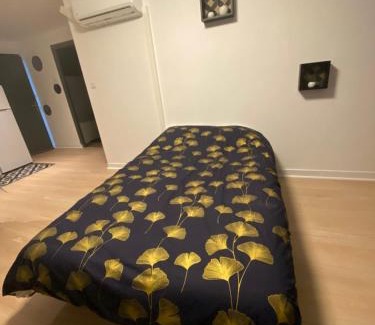 Lamballe Apartment | Bel Appartement 1er étage t2 4 pers avec cour les cocons de Madenn