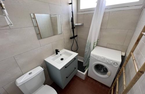 Le Barcares Apartment | Bel appartement 3 pièces - 6 pers - Accès plage direct - Parking - TV/Lave-vaisselle/Lave-linge - FR-1-81-273