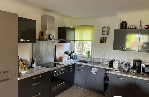 Santa Giulia Apartment | Bel Appartement de Plain-pied Dans une Résidence Fermée Avec Piscine de 300m2