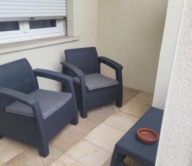 Chassieu Apartment | Bel appartement en RDC avec parking