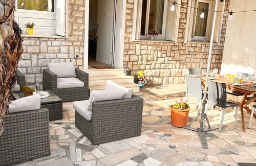 Cros-de-Cagnes Apartment | Bel Appartement à 3 Minutes a Pied de la mer