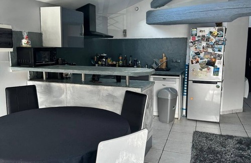 Sain-Bel Apartment | Bel Appartement Spacieux Proche Gare-site Formation Perolliere Ouest Lyonnais