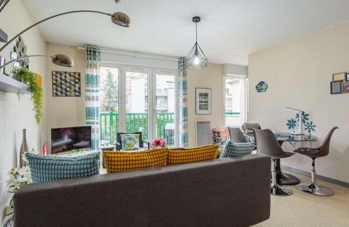 Anglet Apartment | Bel Apt Moderne, 1 Chambre, Balcon, Ascenseur, Parking, Proche Commerces, 10 min Plages - FR-1-3-521