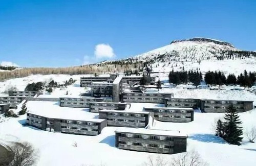 Bouvet Island Apartment | Belambra Clubs Superbesse - Le Chambourguet - Half-board - Classic accommodation 1 Bedroom 2 Adults and 2 Children Balcony
