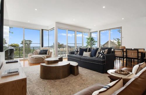 Mornington House | Beleura Views in Mornington