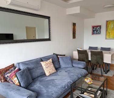 Zvezdara Apartment | Belgrade Forest View