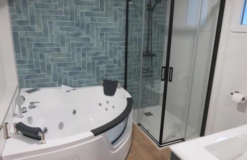Punta Umbria House | Belice, excepcional apartamento con Jacuzzi