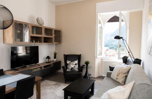 Canzo Apartment | Bella Alda Beautiful Como Castle Penthouse