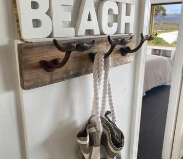 Binalong Bay House | Bella Cottage - Bay of Fires Beach House