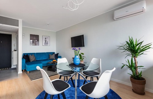 Muranow Apartment | Bella Luna Luxury Suites - Oasis Gem in Warsaw