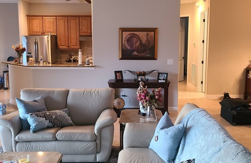 Estero House | Bella Terra 4 Bdrm Estate Pool Home with Lake View