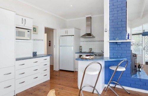 Carrickalinga House | Bella Vista - 11 Bennett Street