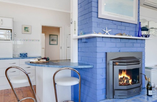 Carrickalinga House | Bella Vista - 11 Bennett Street