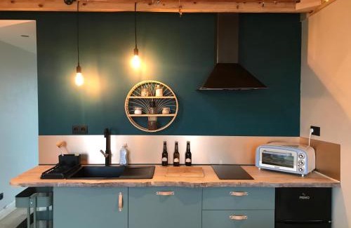Theys Apartment | Belladone Guest House theys Les 7 Laux