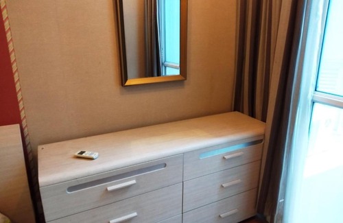 Kuningan House | Bellagio Residence Private King Room in Shared 2BR Apartment