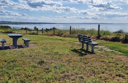 Drysdale House | Bellarine family stays - 1.5km from beach and shops