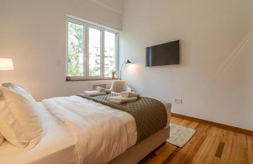 Kypseli Apartment | Belle Étage 4BD 3BA Apt Kypseli Athens