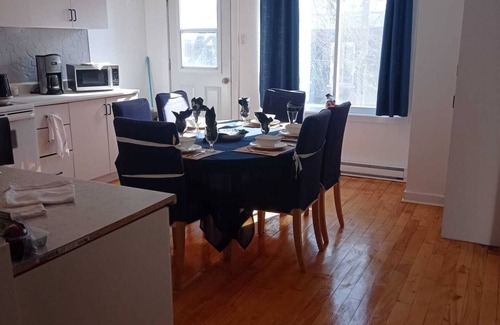 Cote-Saint-Paul House | Belle Appart Comfort and security - Coin Cosy