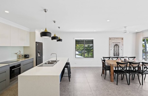 Clifton Beach House | Belle Escapes Beachside Oasis