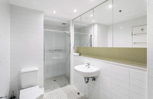 Glenelg Apartment | Belle Escapes - Getaway on Colley