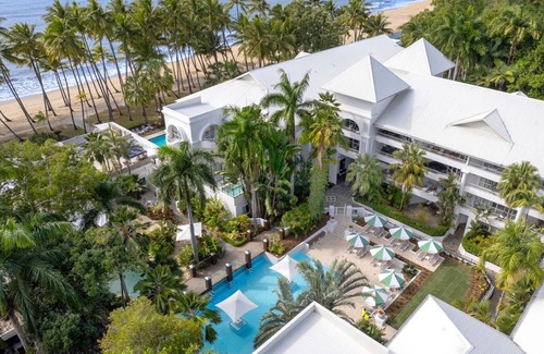 Palm Cove Apartment | Belle Escapes Poolside Luxury Suite 52 Alamanda Resort Palm Cove