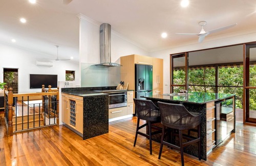 Freshwater House | Belle Escapes Tuscany in the Tropics Cairns