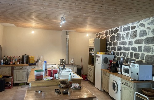 Pereyres House | Belle Maison en Pierre au Calme