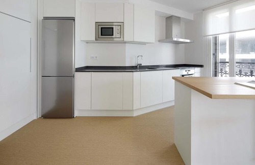 San Sebastian Centro Apartment | Belle Sebastian by FeelFree Rentals