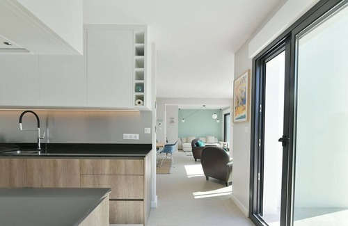 Batz-sur-Mer Villa | Belle Villa Rénovée, 5 Chambres, Plage à Pied, Tennis, Jardin