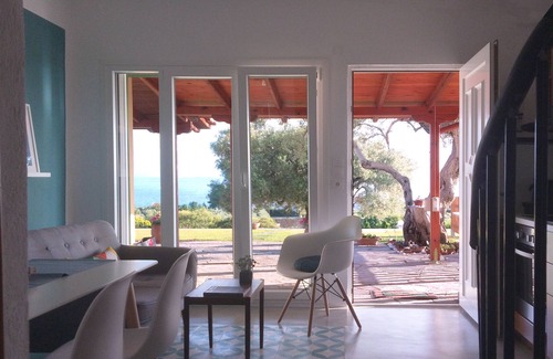 Nea Skioni Villa | Bellevue, a Summer house with beautiful sea view