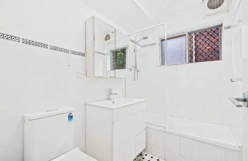 North Parramatta Apartment | Bellevue Family Comforts, Amenities