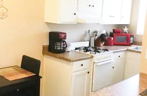 Midtown Condo | Bellevue L · Lovely & Cool Hideaway Located in Midtown Tucson!
