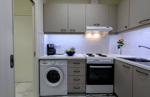 Agios Nikolaos Apartment | Bellevue Suites - Studio 1 with Pool View
