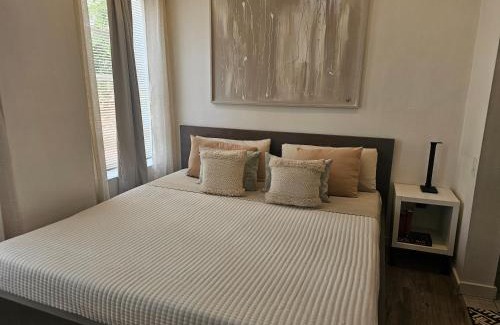 South of Fifth Apartment | Bellio in Sobe