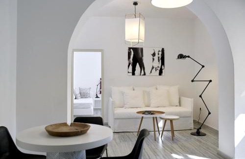 Kamari Hotel | Bellonias Villas