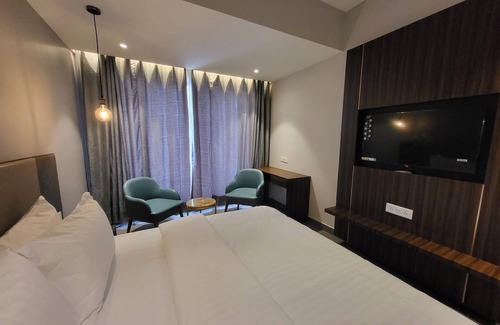 Greater Noida Hotel | BELVEDERE SUITES