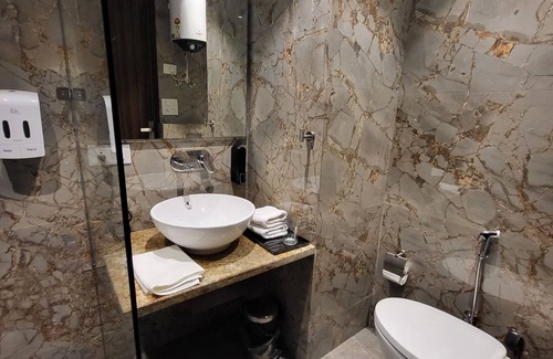 Greater Noida Hotel | BELVEDERE SUITES