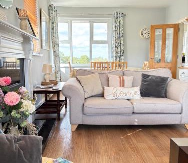 Londonderry House | Benbradagh Country Cottage Causeway Coast