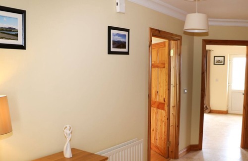 Tullaghan House | BENBULBEN VIEW, pet friendly in Tullaghan, County Leitrim
