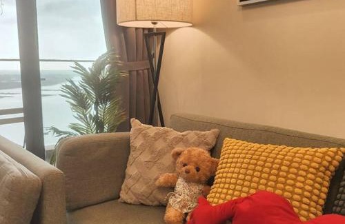 Central District Apartment | Bench/seaviews4-13pax/JohorBahru 9B amberside