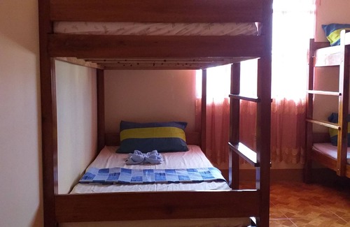 Puerto Princesa City Centre House | Bendoy's Transient House