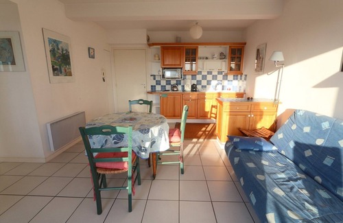 Benodet Apartment | Bénodet, apartment with terrace 300 meters from the marina.