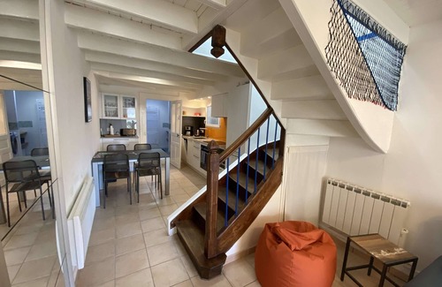 Benodet House | Benodet center, small 3 star holiday home 300m from the beach