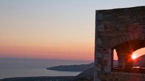 Omales Villa | Benos Tower