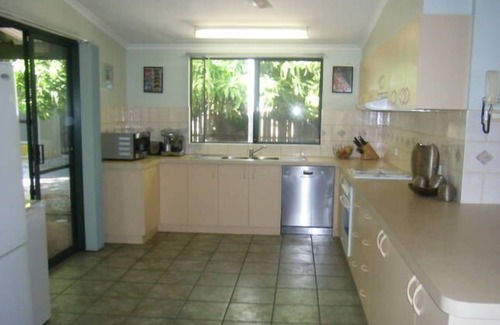 Cable Beach House | Benvenue Broome - a tropical paradise