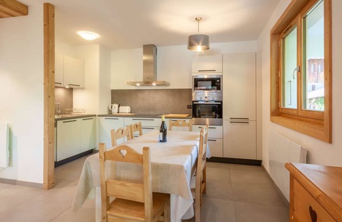 Morzine Apartment | Bergers 1 - Renovated 2 bedrooms apt Morzine centre